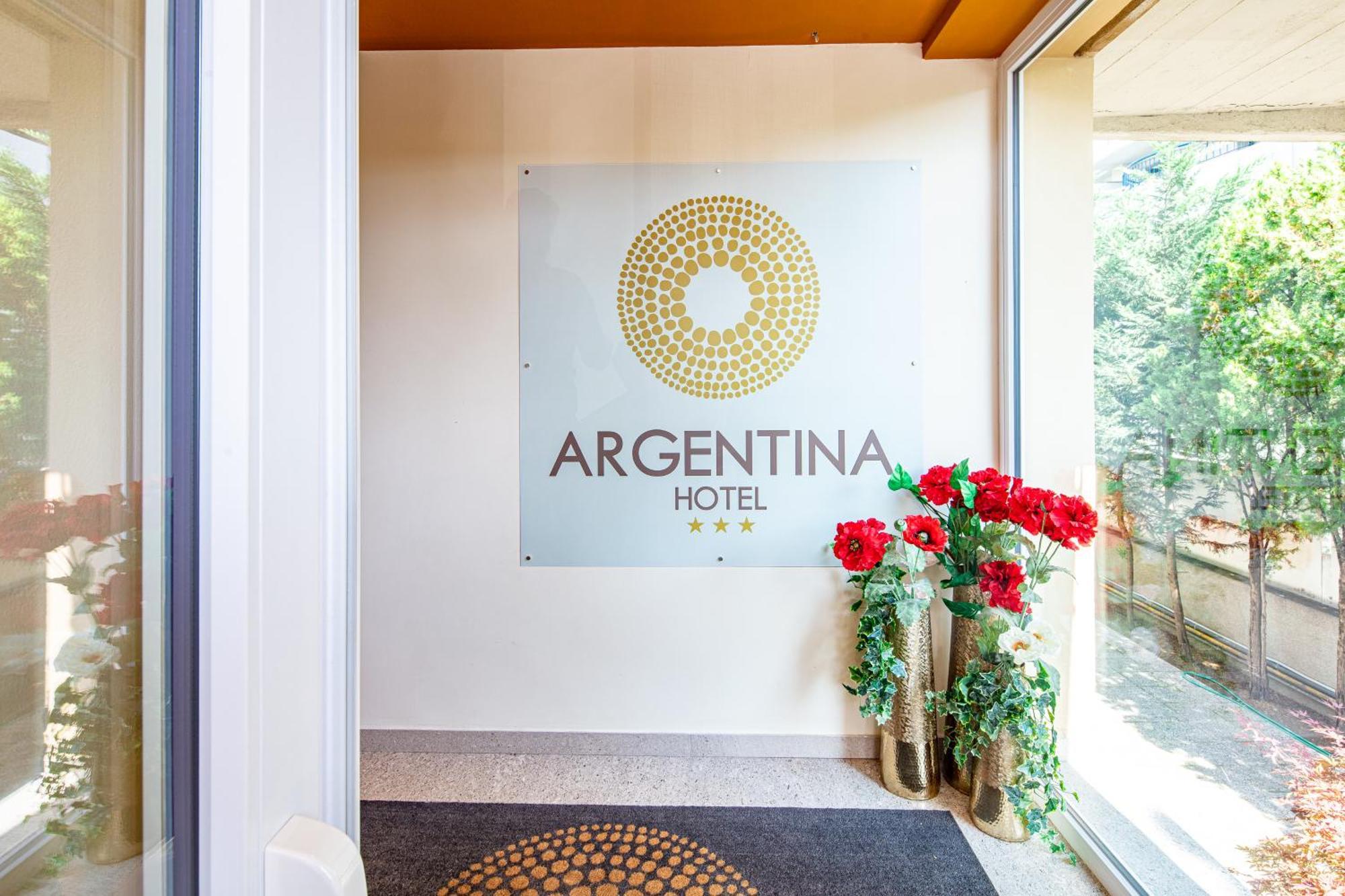 Hotel Argentina غرادو المظهر الخارجي الصورة